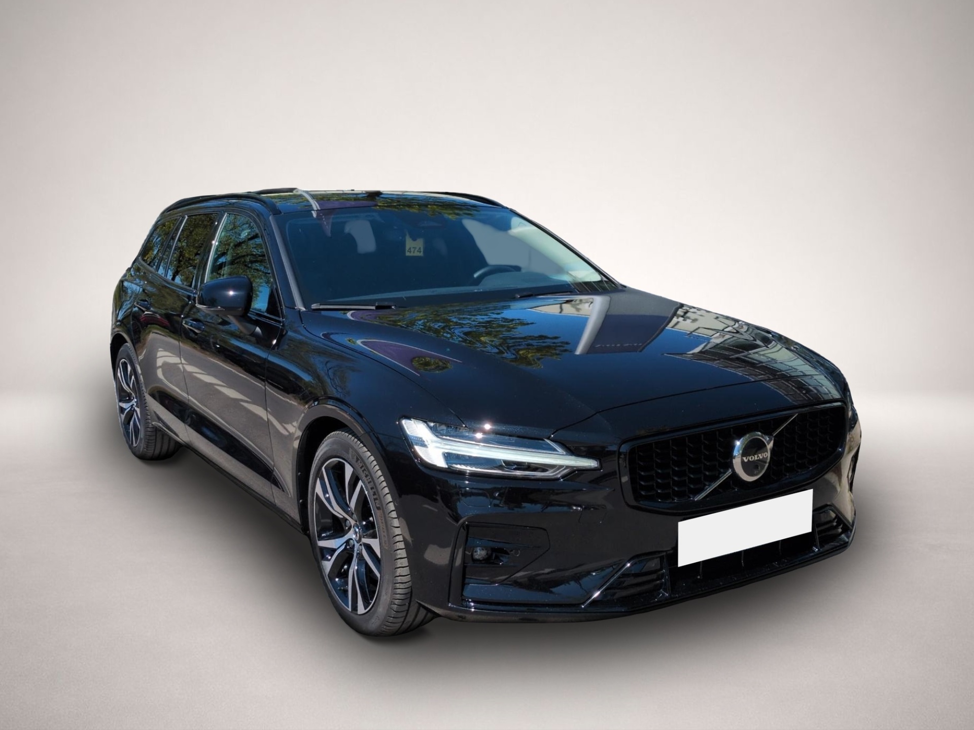 Volvo V60 (04/2024, Benzin)