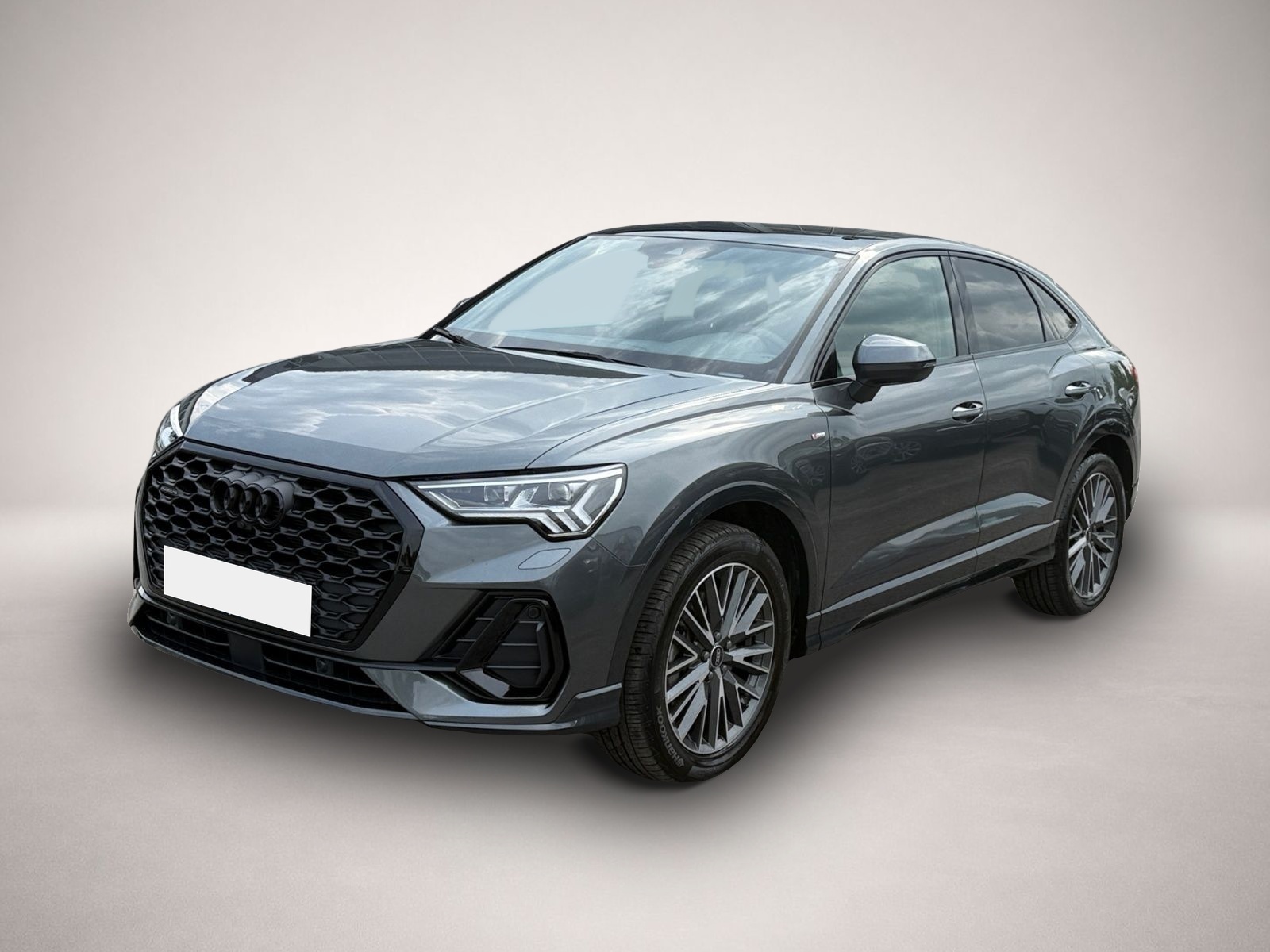 Audi Q3 (04/2024, Benzin)
