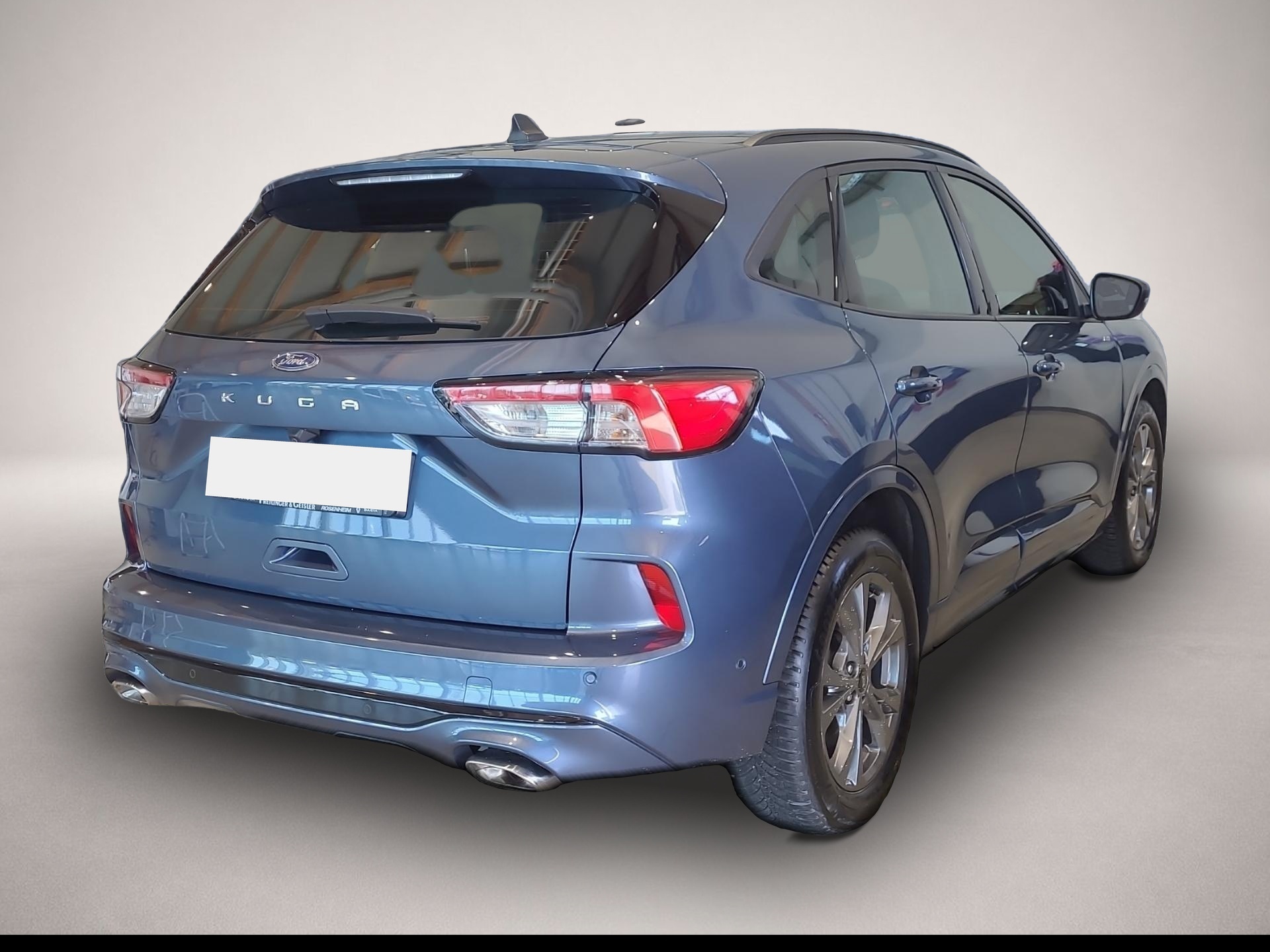 Ford Kuga (10/2023, Benzin)