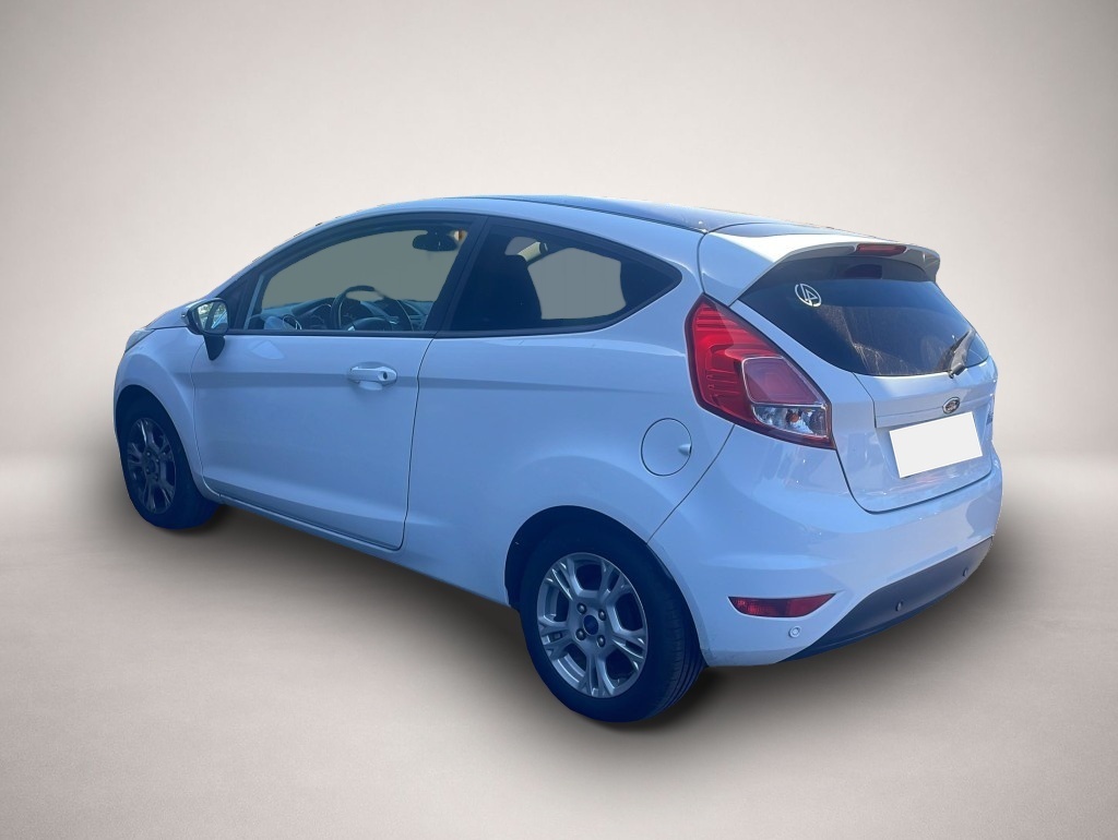 Ford Fiesta (10/2014, )