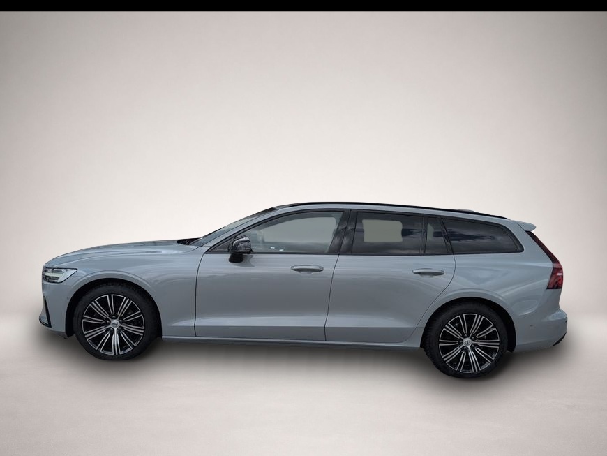 Volvo V60 (11/2025, Benzin)