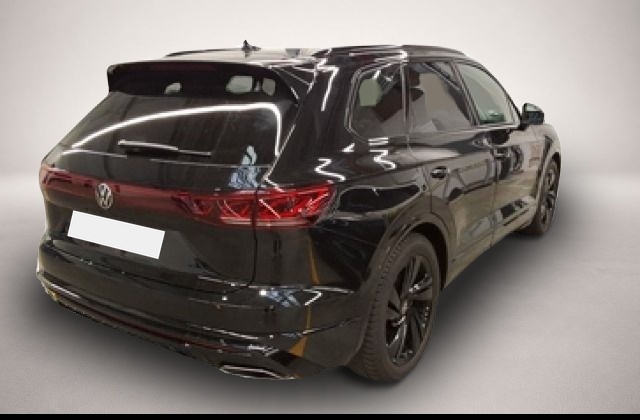Volkswagen Touareg (09/2025, )