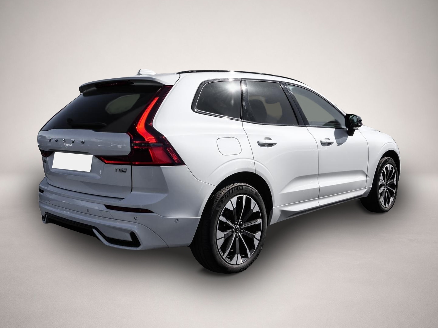 Volvo XC60 (06/2025, Hybrid (Benzin/Elektro))
