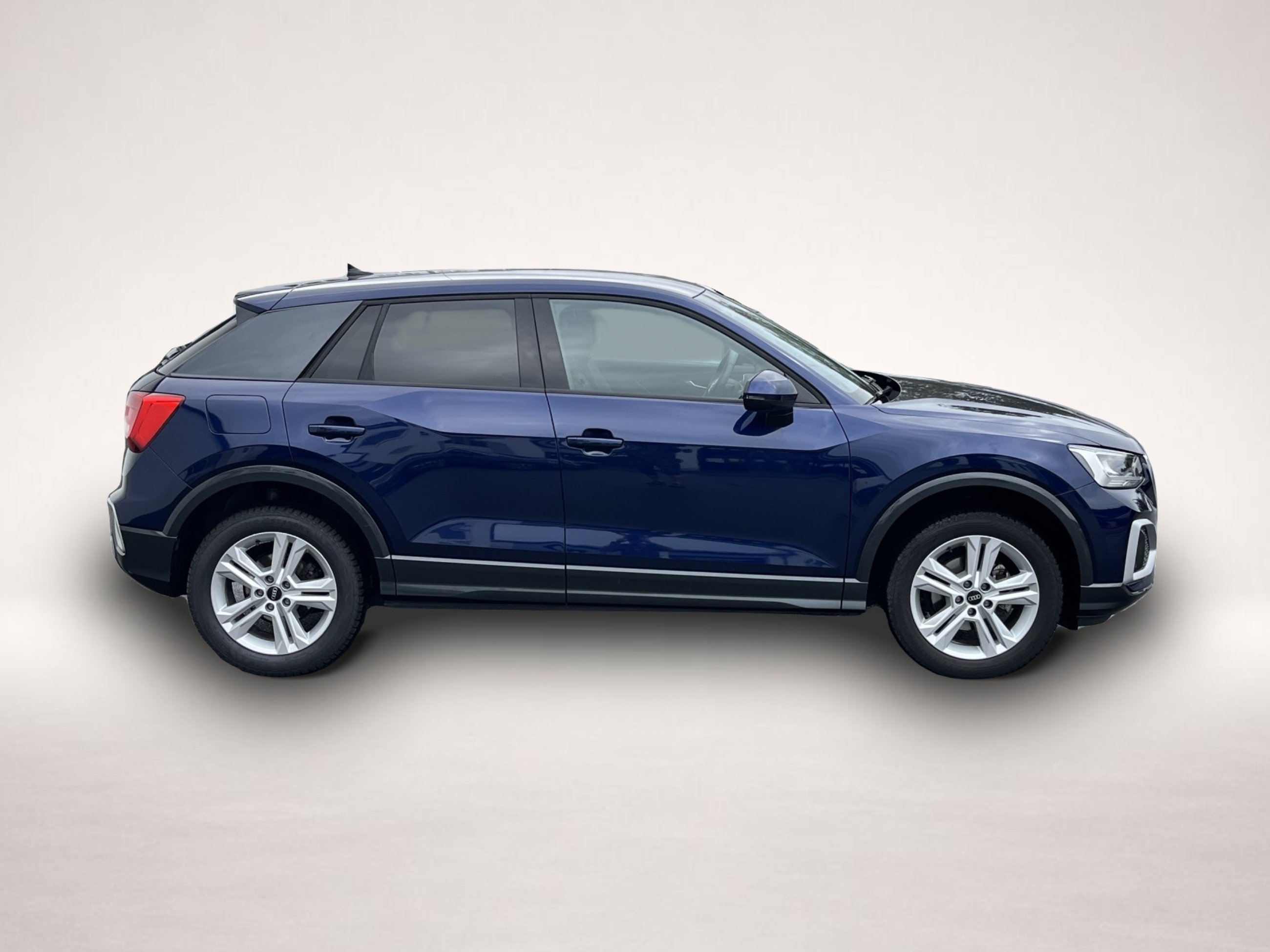 Audi Q2 (05/2024, Benzin)