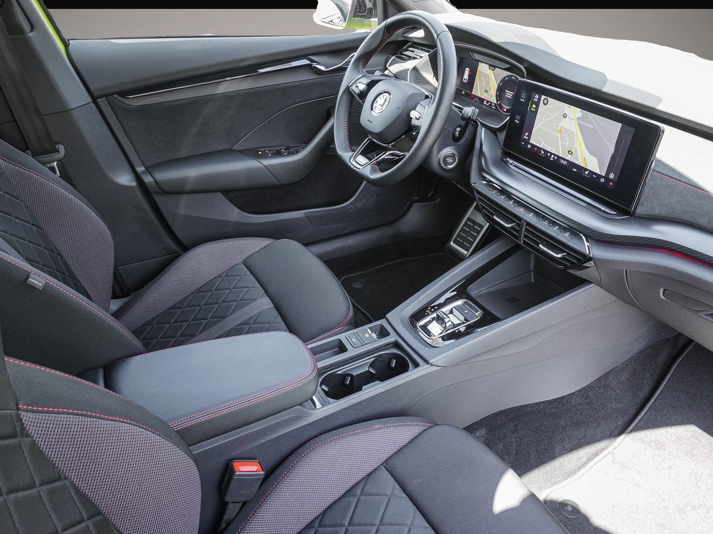 Skoda Octavia (06/2024, )
