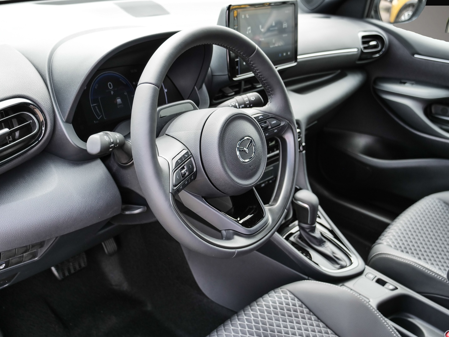 Mazda 2 Hybrid, Bild 3 von 6