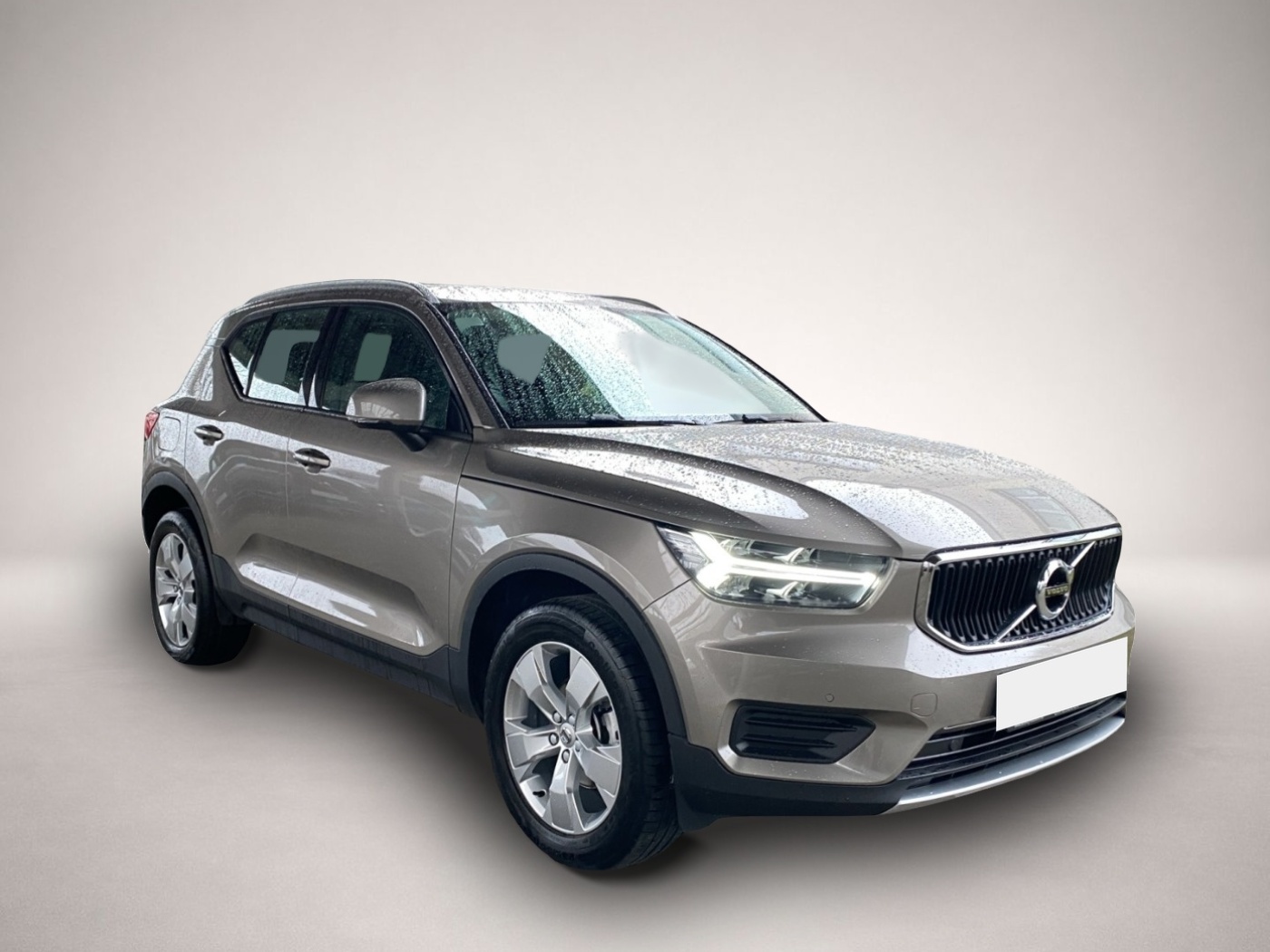 Volvo XC40 (01/2022, Benzin)