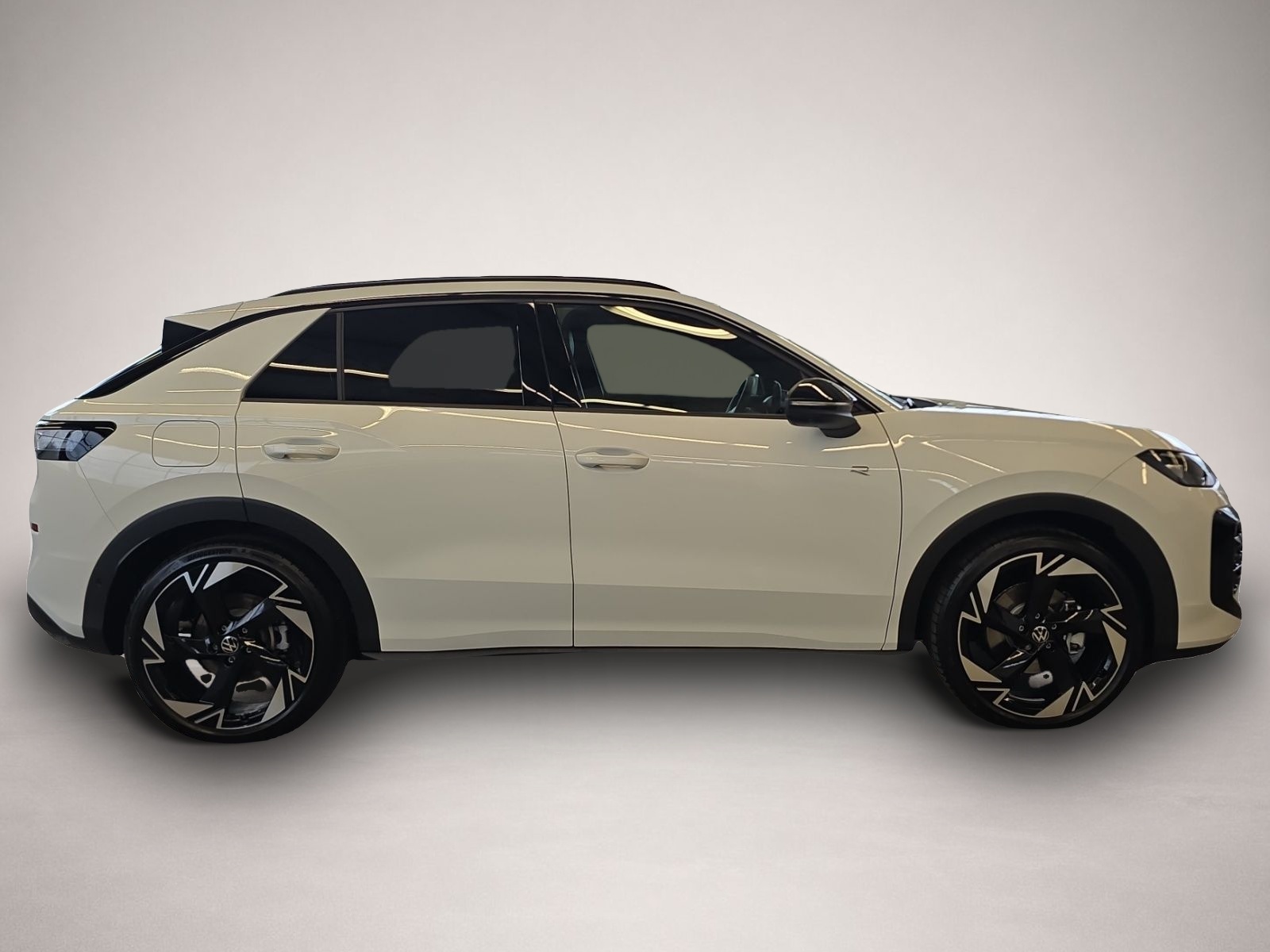 Volkswagen T-Roc (11/2025, Benzin)