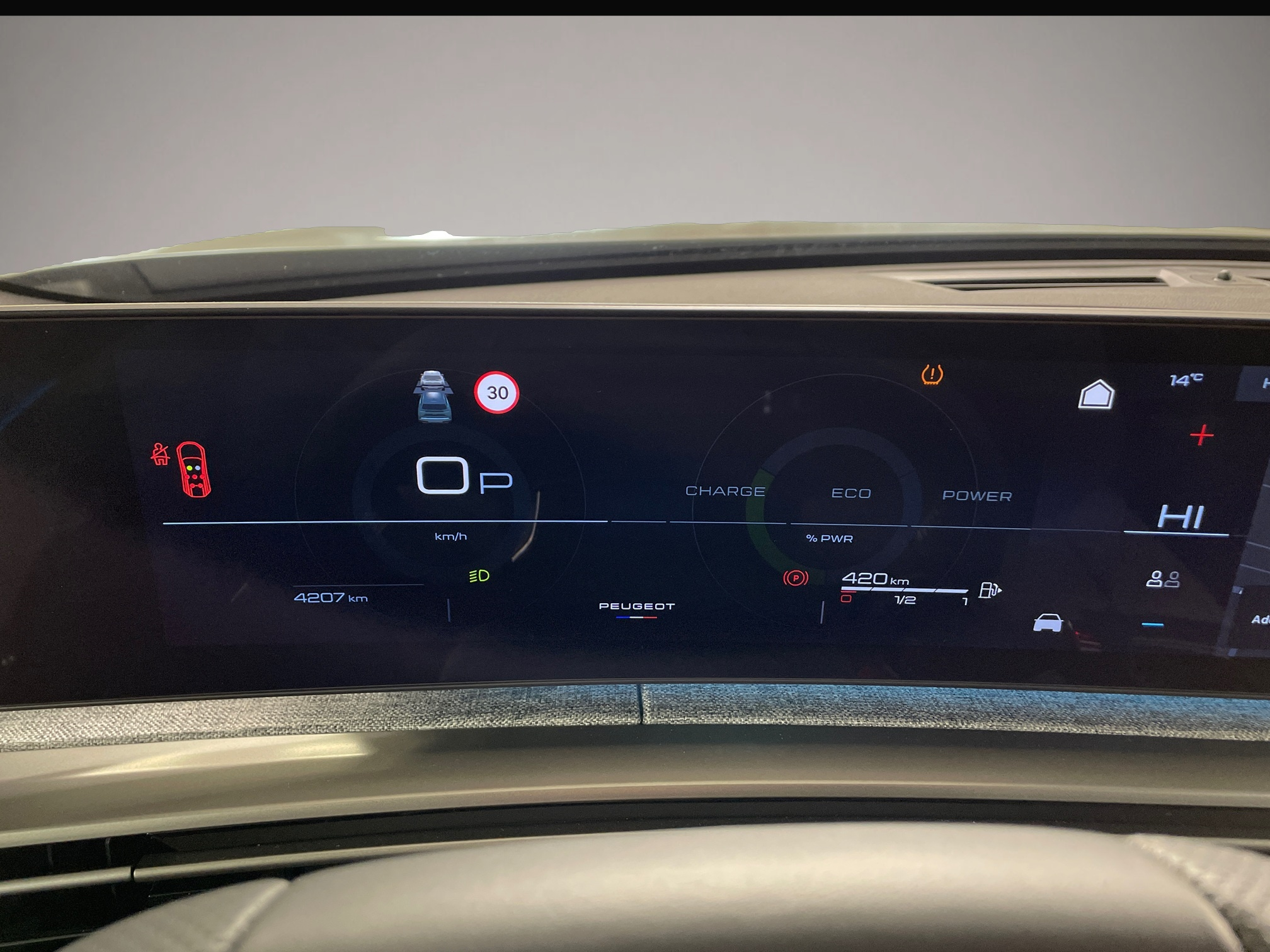 Peugeot 5008 (11/2025, Hybrid (Benzin/Elektro))