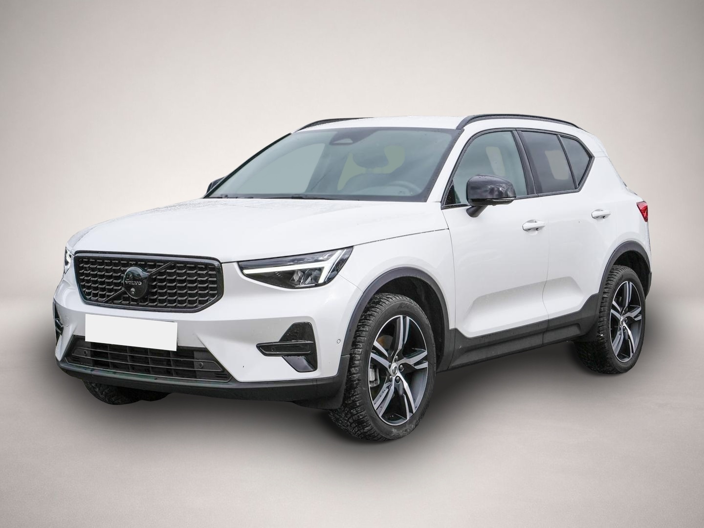 Volvo XC40 (07/2025, Benzin)