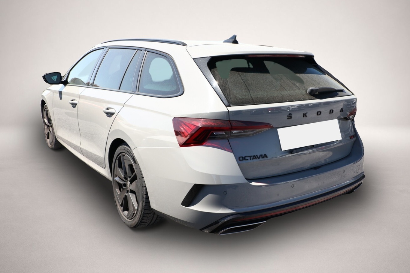 Skoda Octavia (02/2021, Benzin)