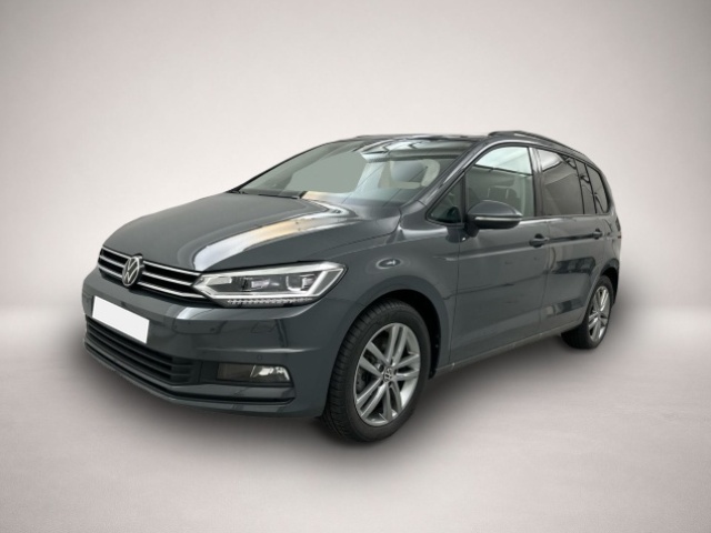 Volkswagen Touran (12/2025, Benzin)