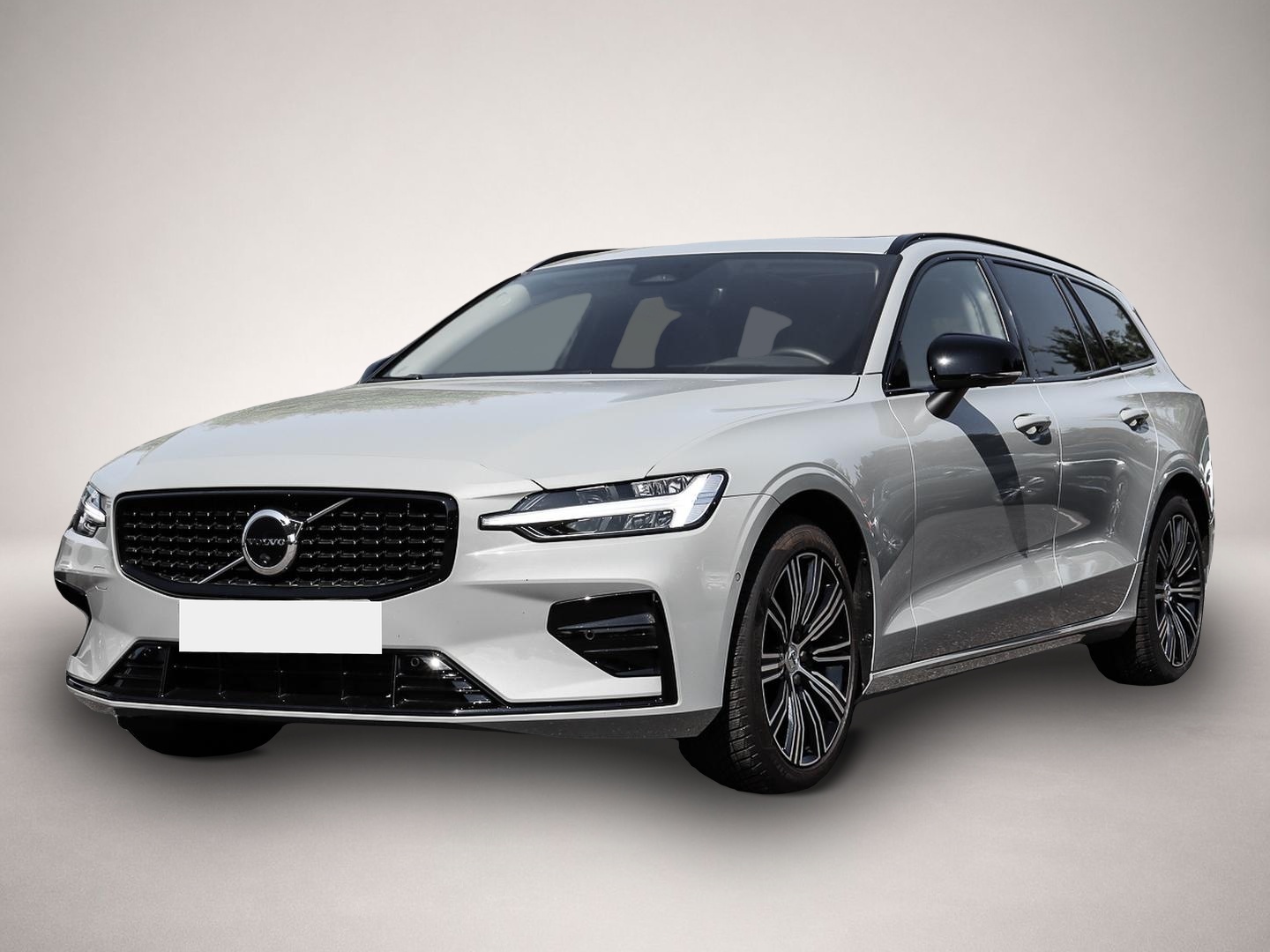Volvo V60 (11/2025, Benzin)