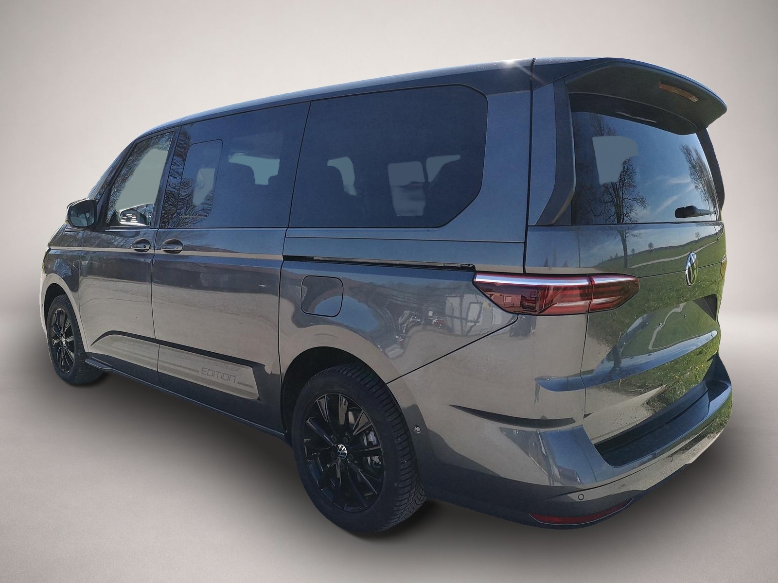 Volkswagen T7 Multivan (07/2026, Hybrid (Benzin/Elektro))