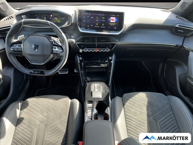Peugeot 2008 (04/2024, Benzin)