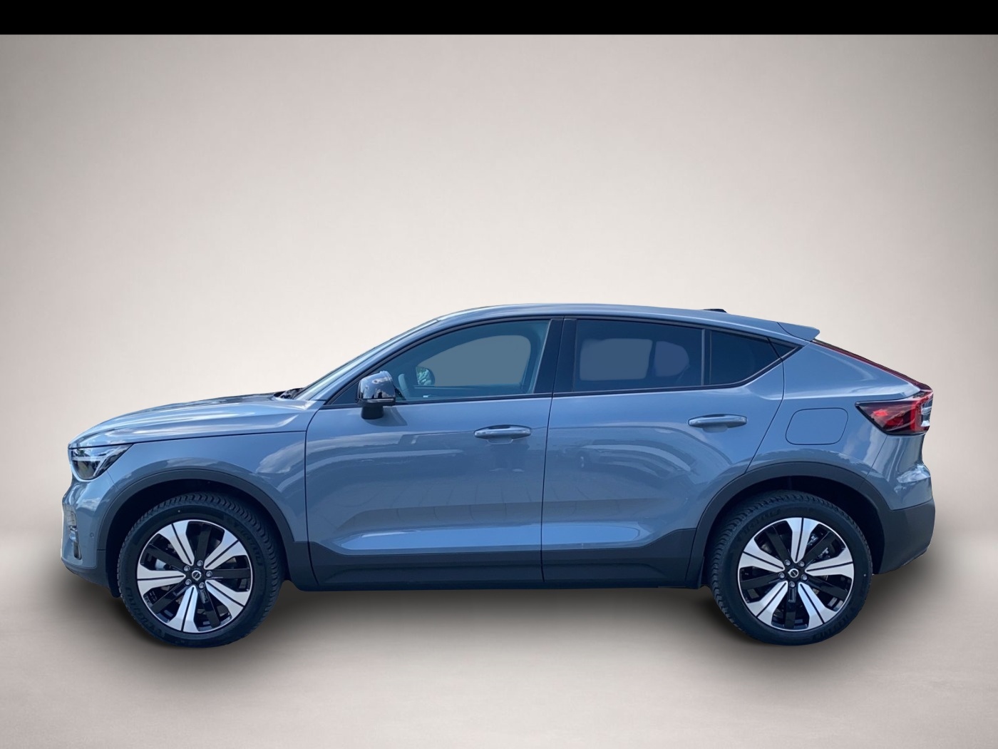 Volvo C40 (06/2023, ELECTRIC)