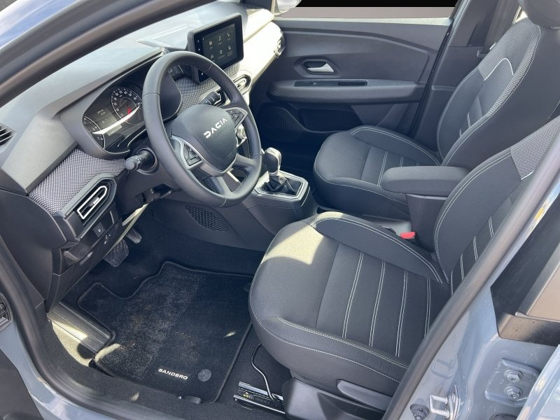 Dacia Sandero (06/2025, Benzin)