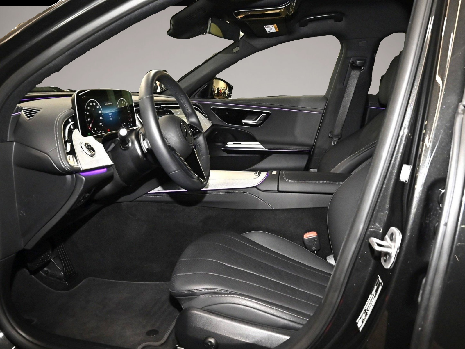 Mercedes-Benz E 300 (04/2025, Hybrid (Diesel/Elektro))