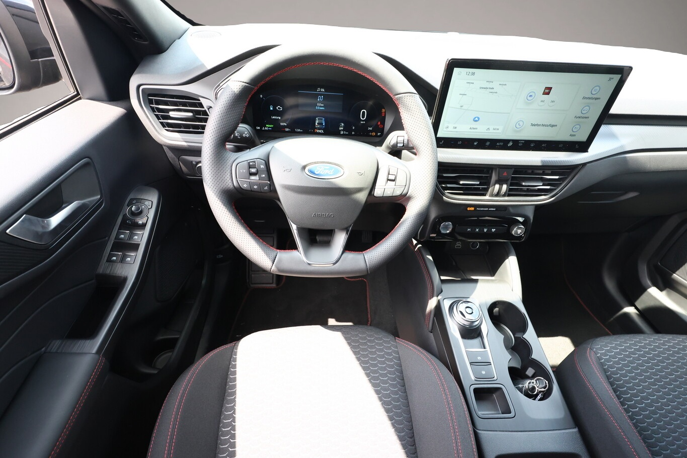 Ford Kuga (04/2026, Hybrid (Benzin/Elektro))