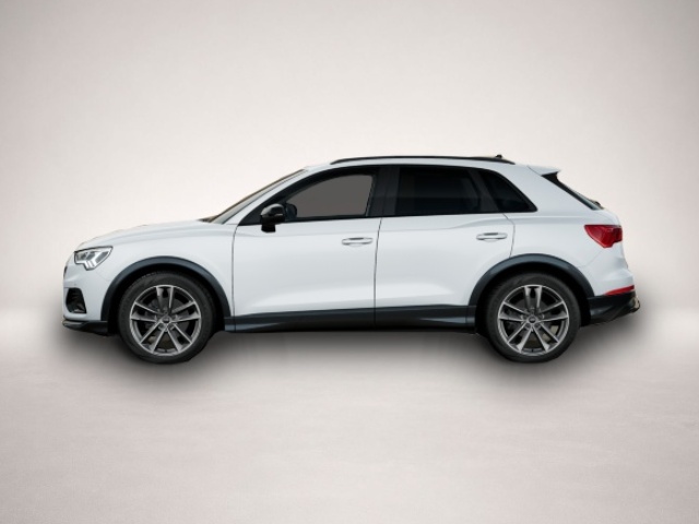 Audi Q3 (01/2026, Benzin)