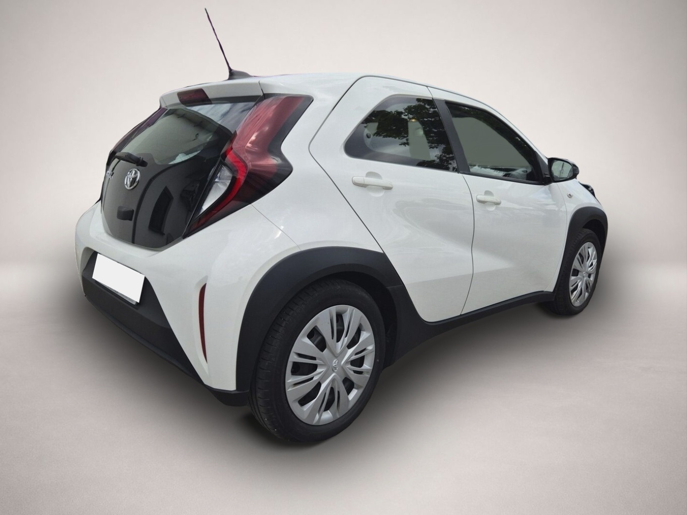 Toyota Aygo (X) (05/2023, Benzin)