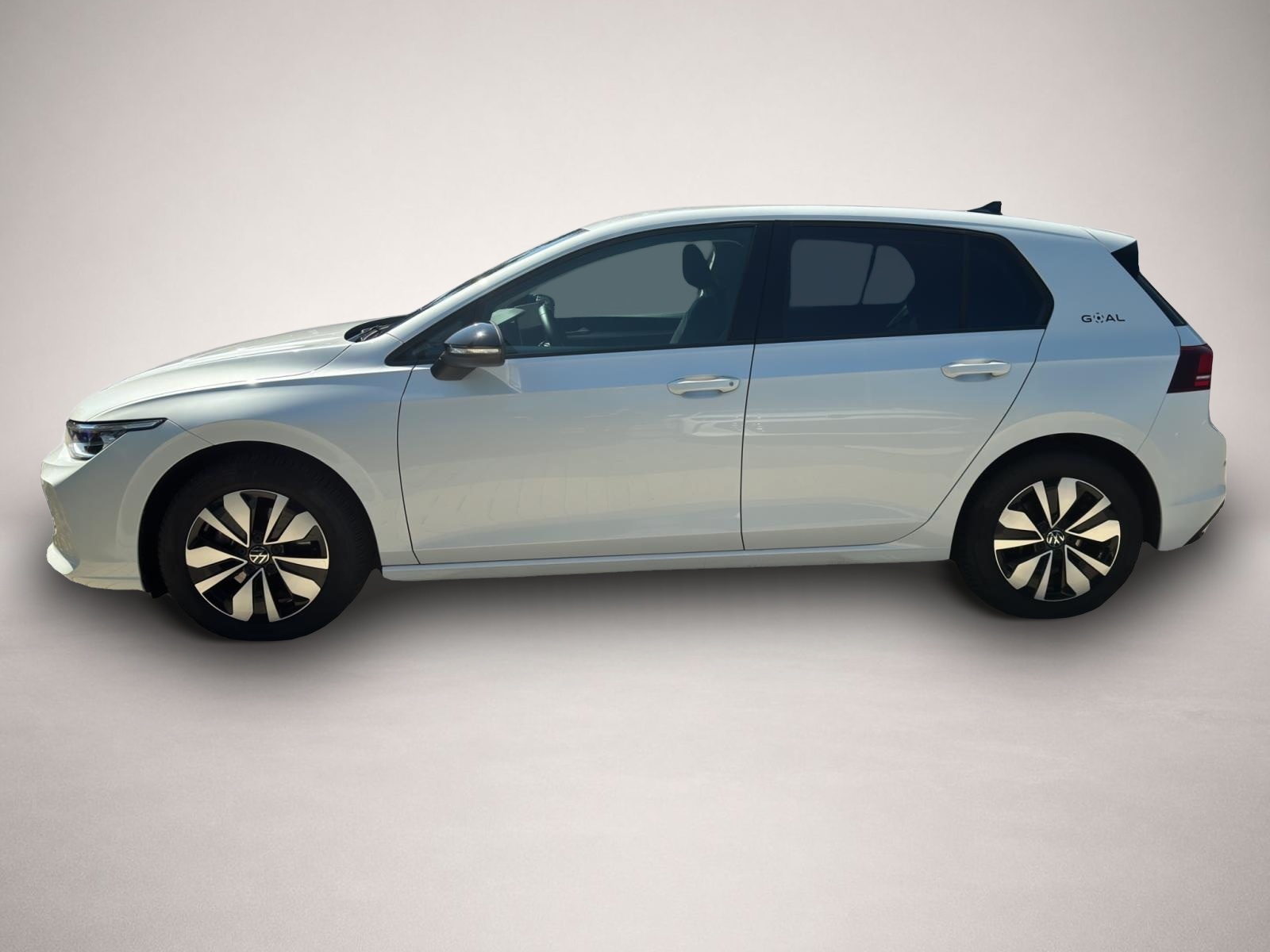 Volkswagen Golf, image 3 of 5