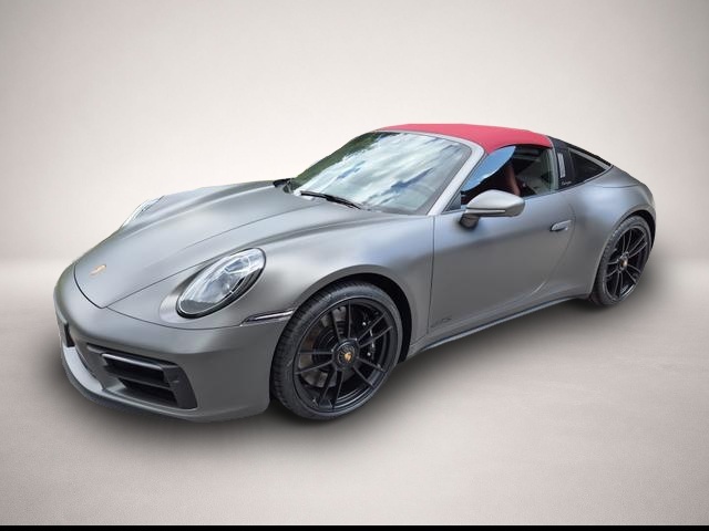 Porsche 992 (06/2025, Benzin)