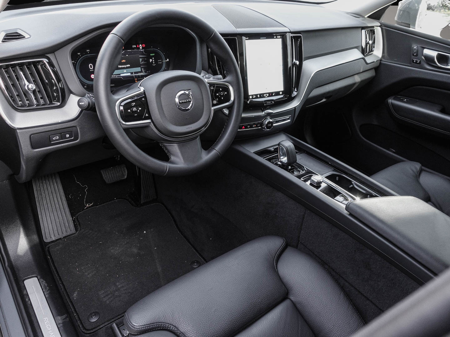 Volvo XC60 (04/2024, Hybrid (Benzin/Elektro))