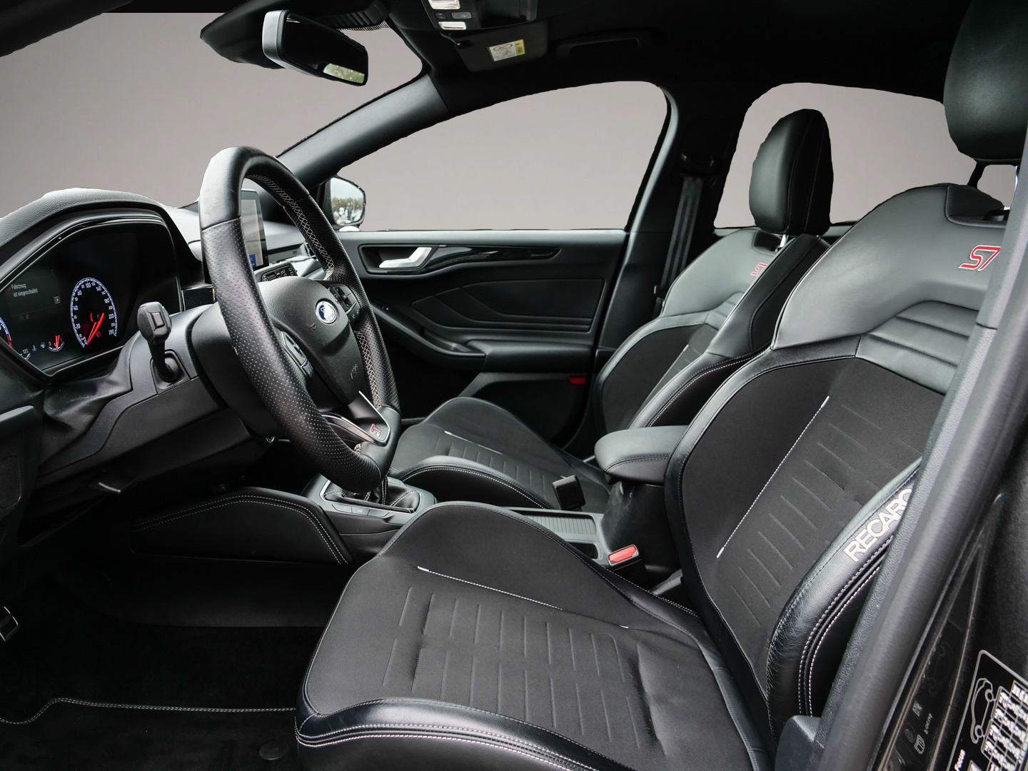 Ford Focus (06/2020, Benzin)