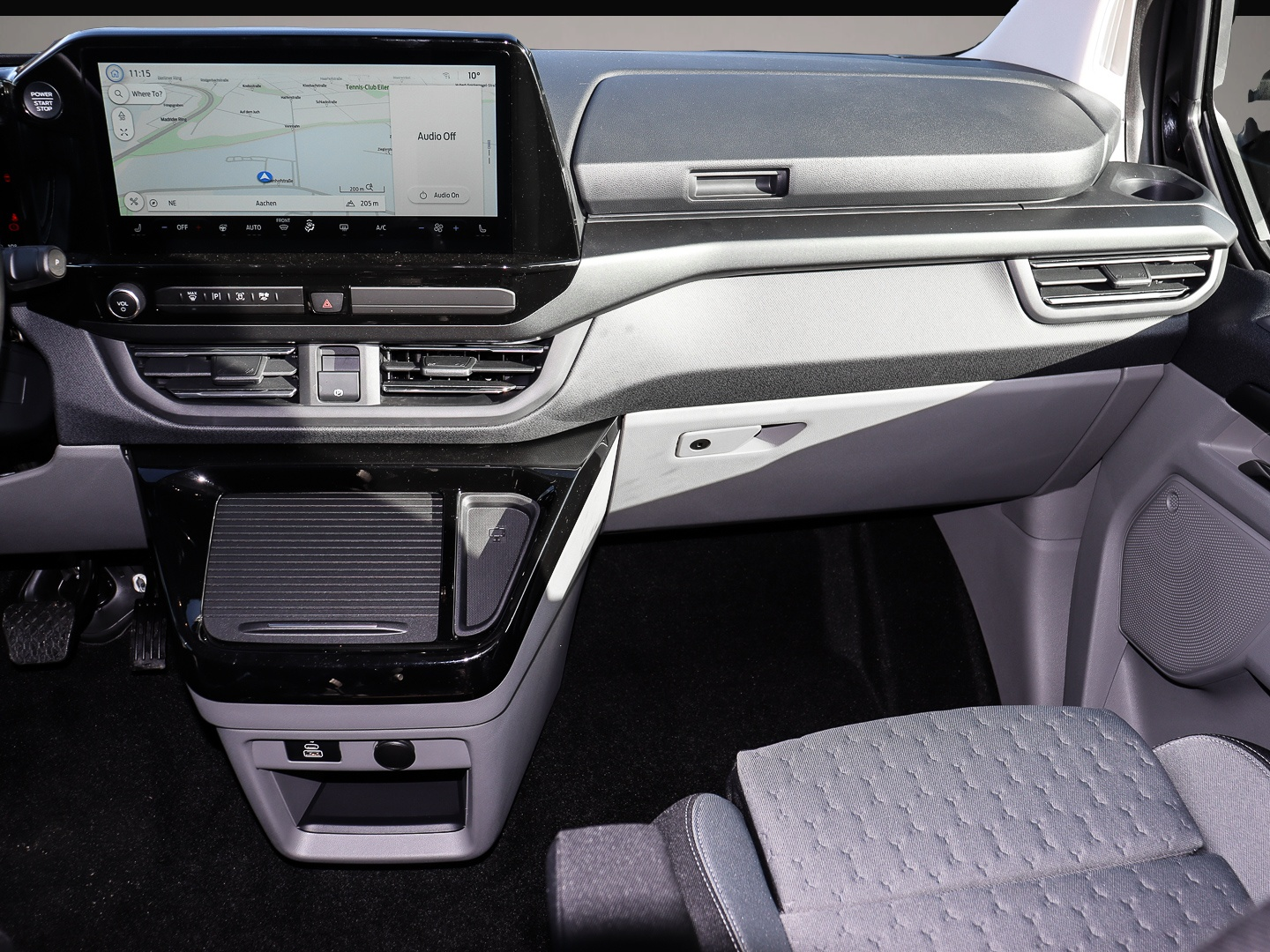 Ford Transit Custom (03/2026, Diesel)