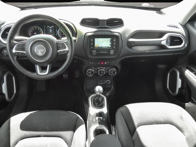 Jeep Renegade (01/2018, Benzin)