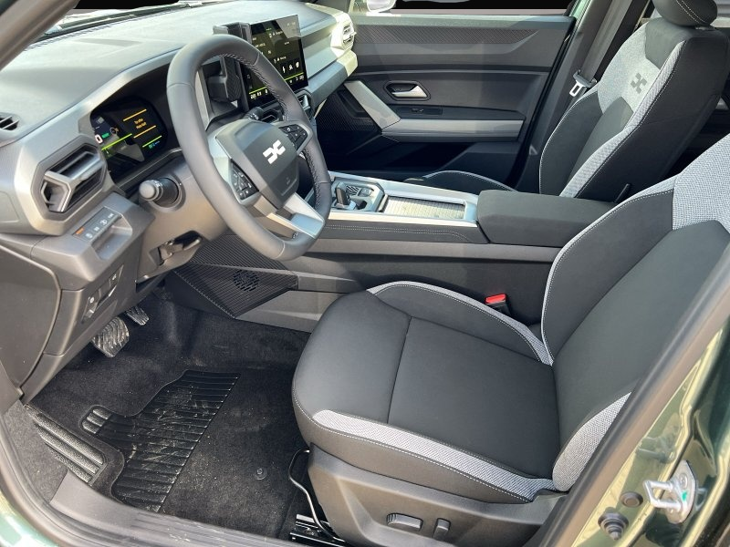 Dacia Bigster (02/2026, Hybrid (Benzin/Elektro))