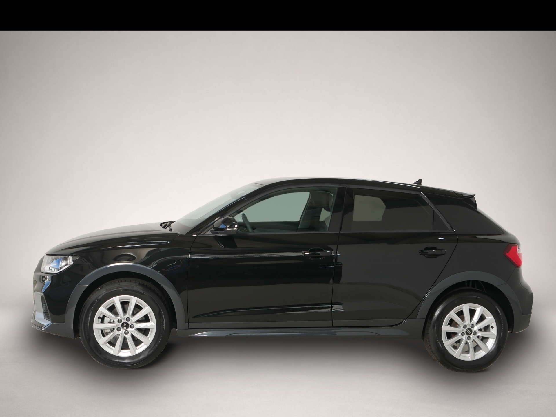 Audi A1 (11/2025, Benzin)