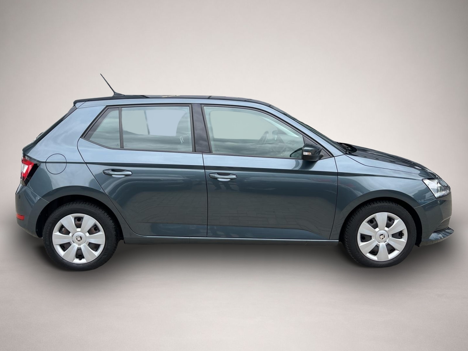 Skoda Fabia (04/2021, Benzin)