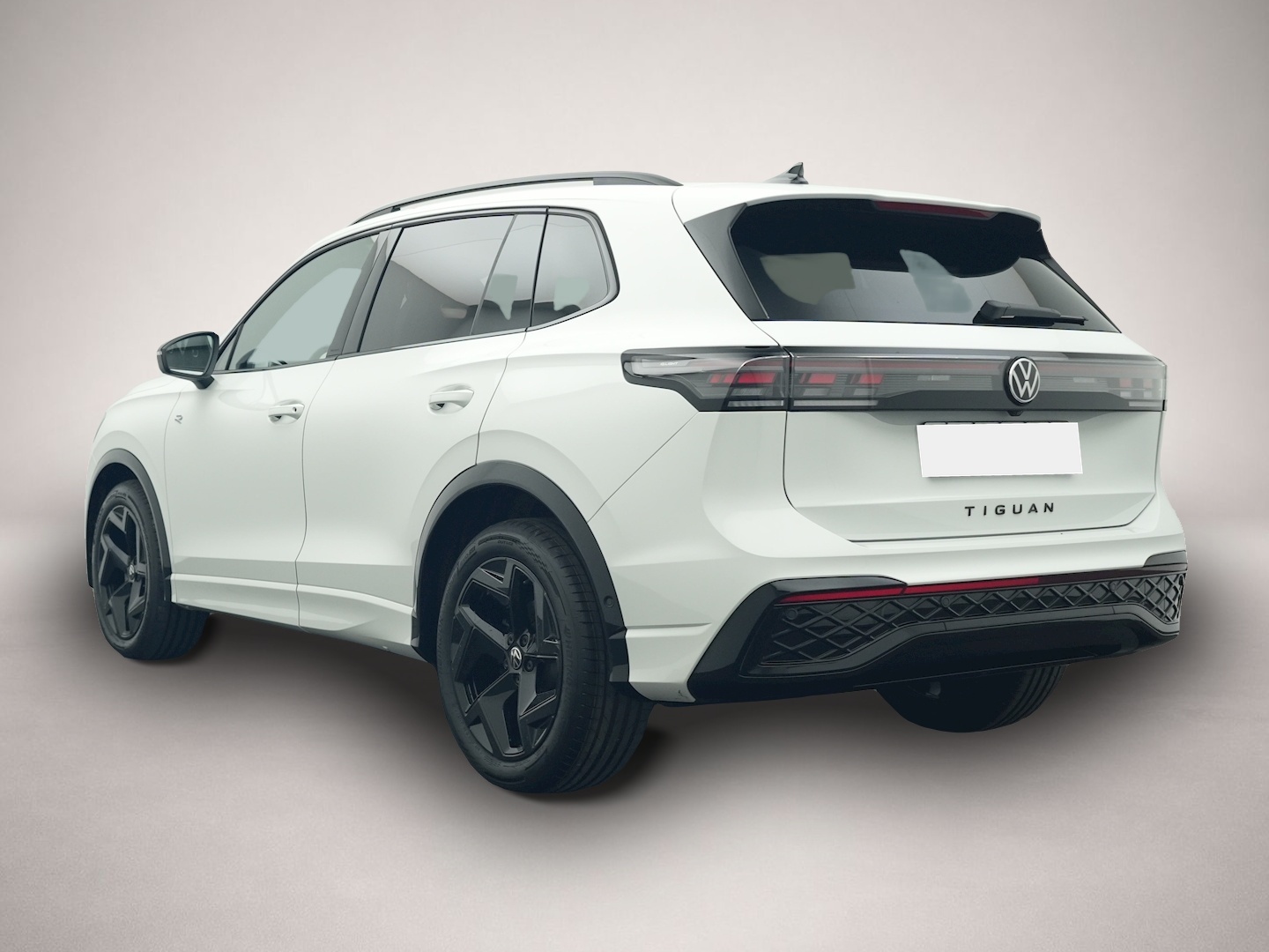 Volkswagen Tiguan (10/2025, Benzin)