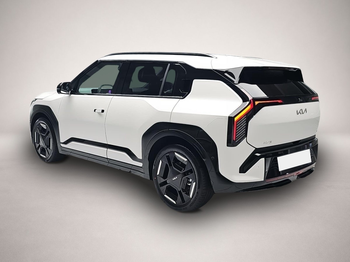 KIA EV3 (08/2026, ELECTRIC)