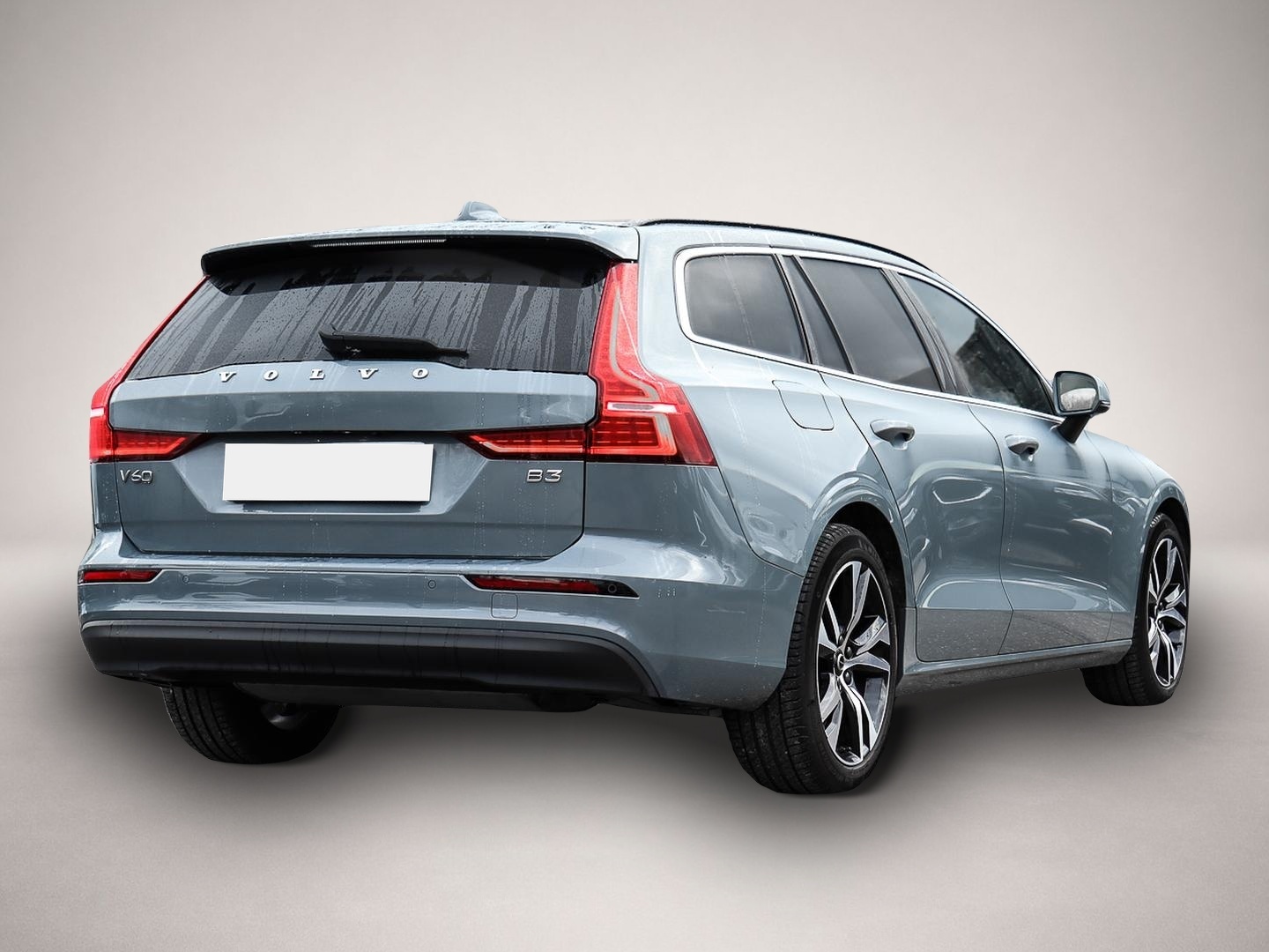 Volvo V60 (06/2024, Benzin)