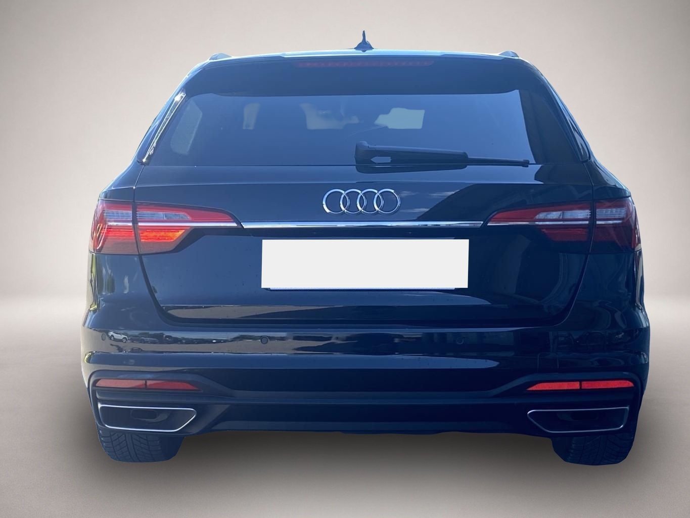 Audi A4 (08/2022, )