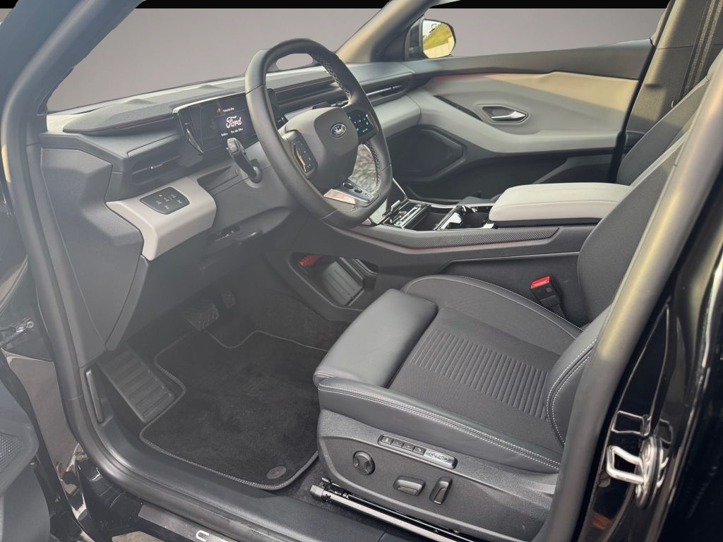 Ford Capri (11/2024, ELECTRIC)