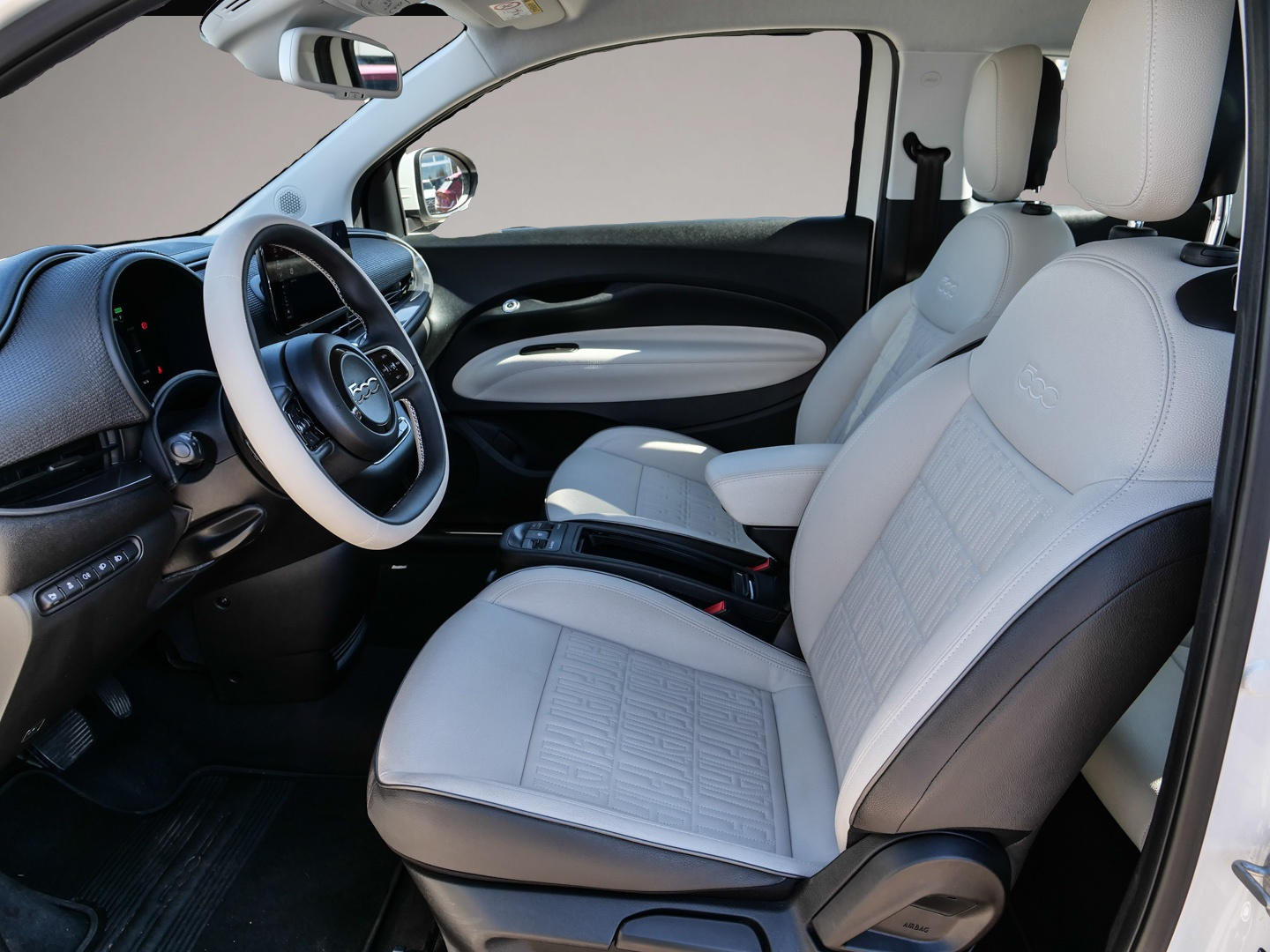 Fiat 500e (02/2023, ELECTRIC)