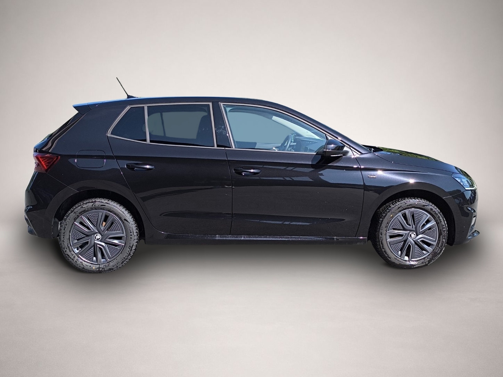 Skoda Fabia (11/2025, Benzin)