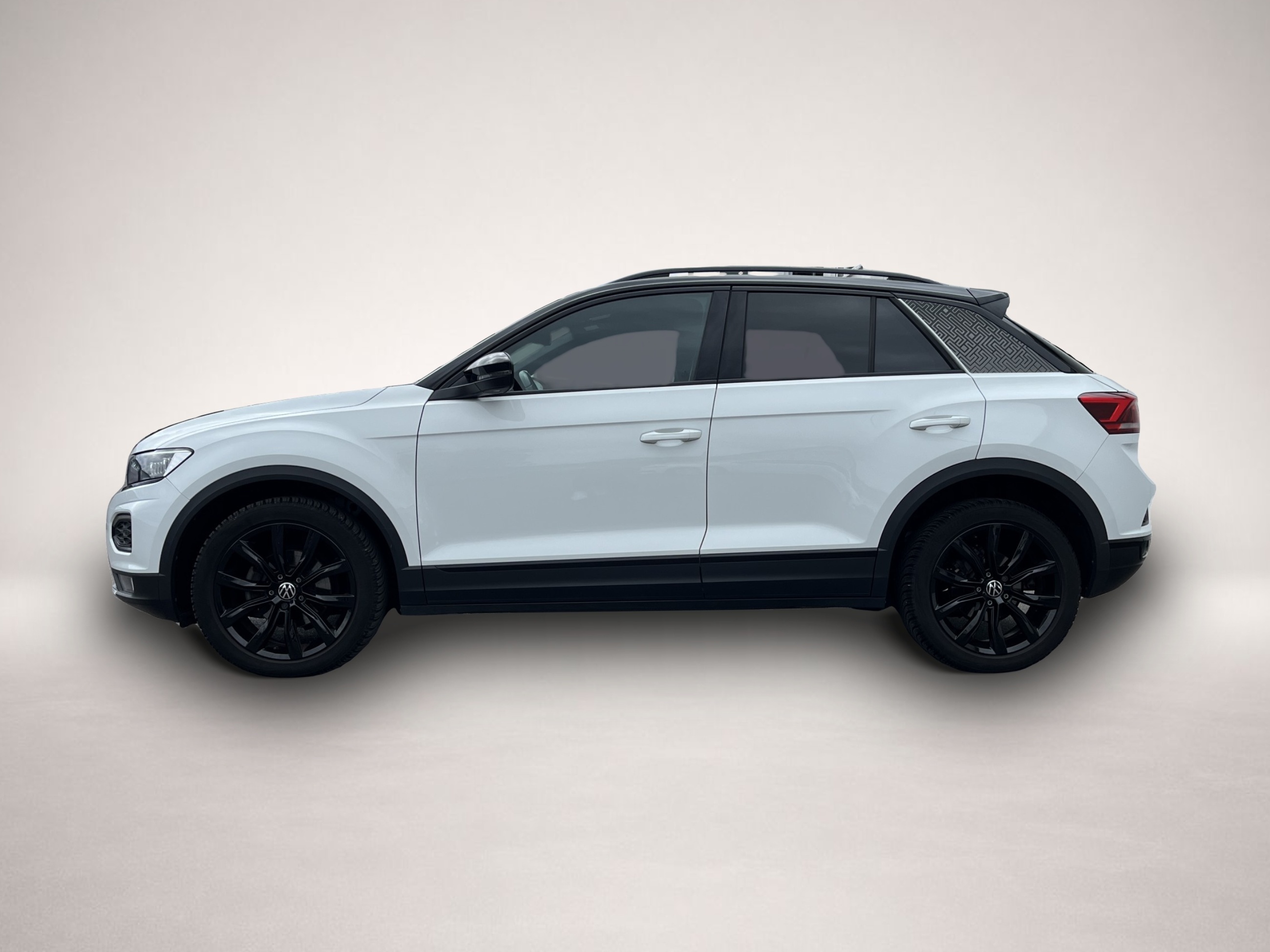 Volkswagen T-Roc (06/2022, Benzin)