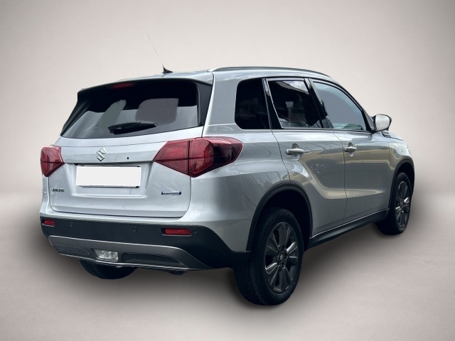 Suzuki Vitara (03/2026, Benzin)