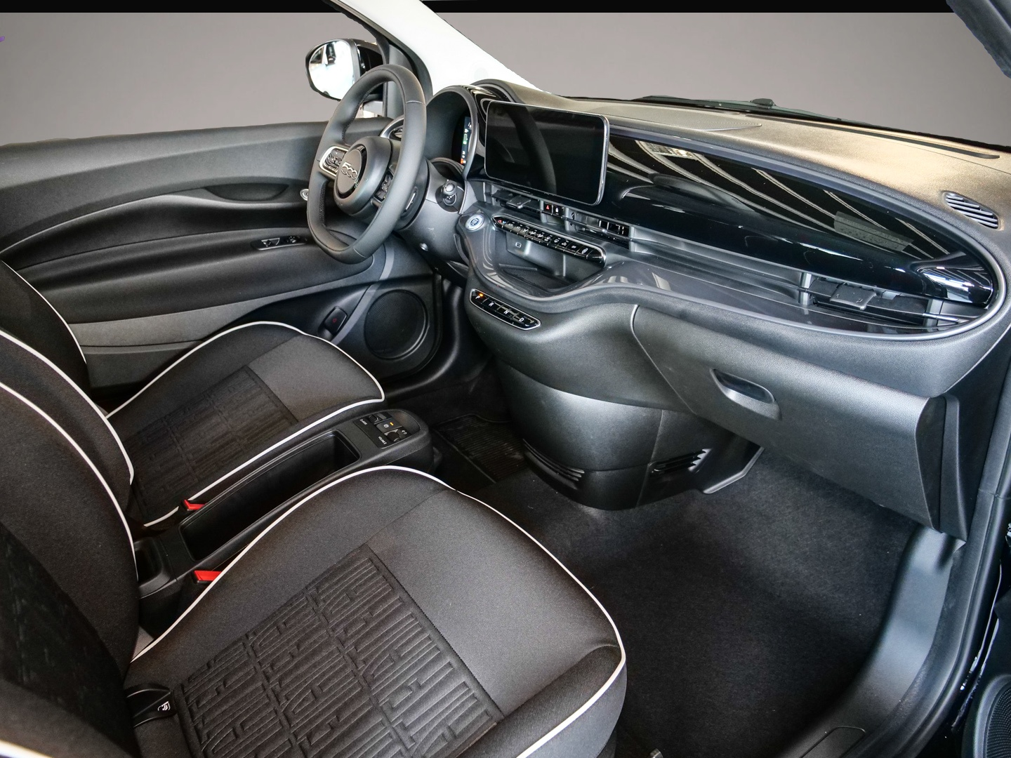 Fiat 500e (, ELECTRIC)