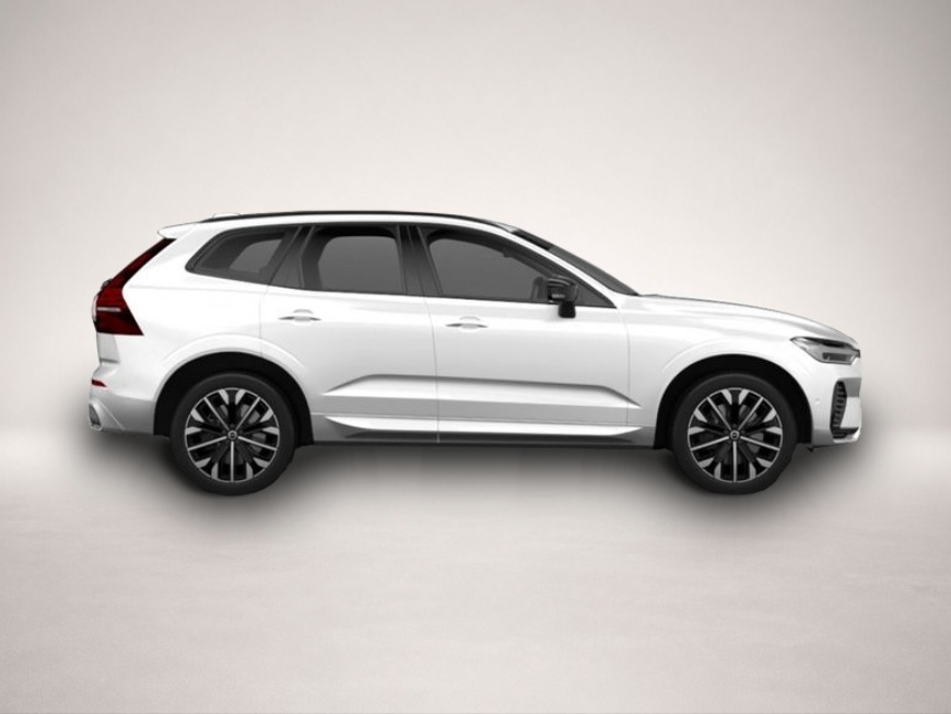 Volvo XC60 (02/2026, Benzin)