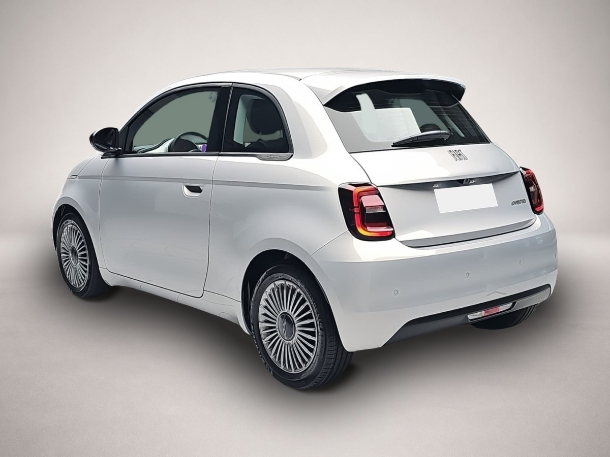 Fiat 500, image 3 of 4