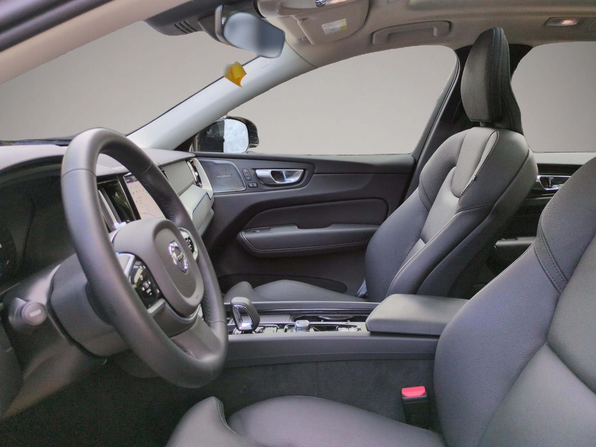 Volvo XC60 (05/2024, Benzin)