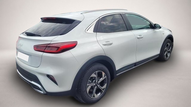 KIA XCeed (04/2026, Benzin)