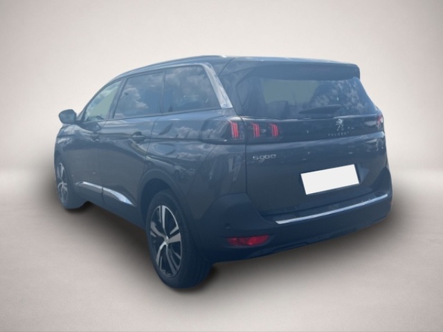 Peugeot 5008 (12/2021, Benzin)