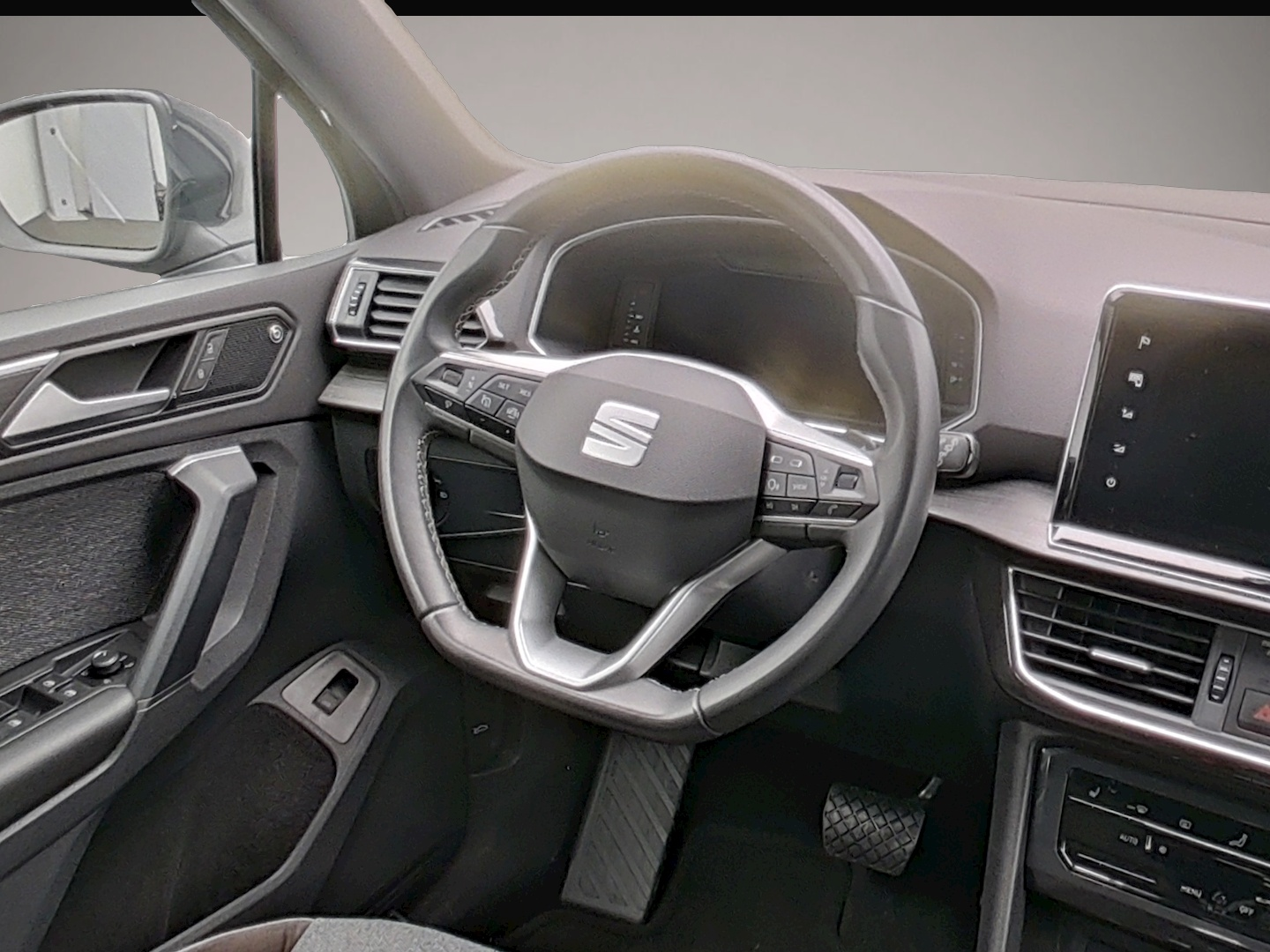 Seat Tarraco (09/2022, Benzin)